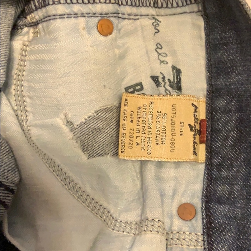Jeans - Picture 3 of 3